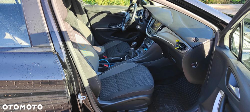 Opel Astra - 10
