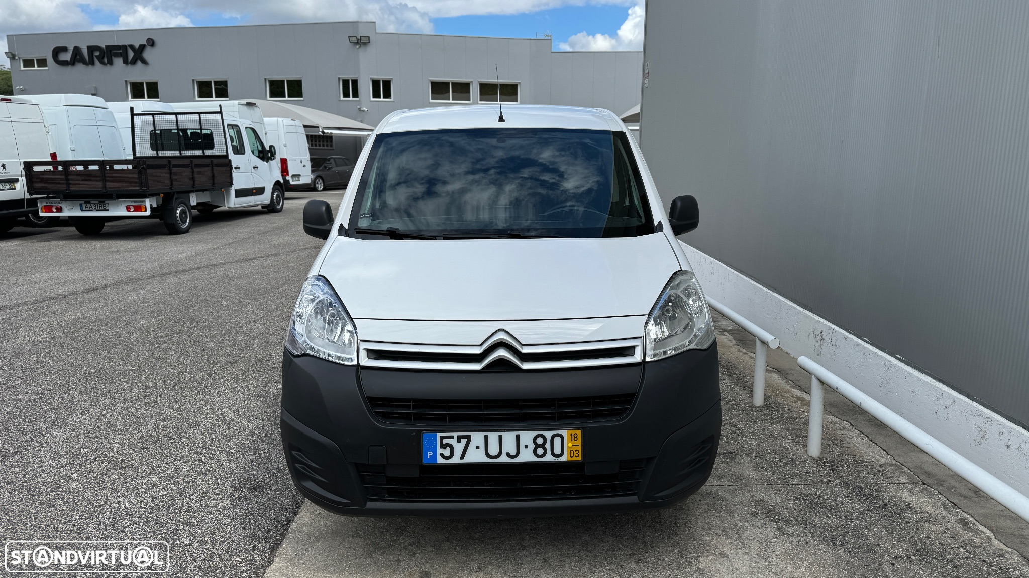 Citroën Berlingo 1.6 HDI L1H1 CX Automática - 11