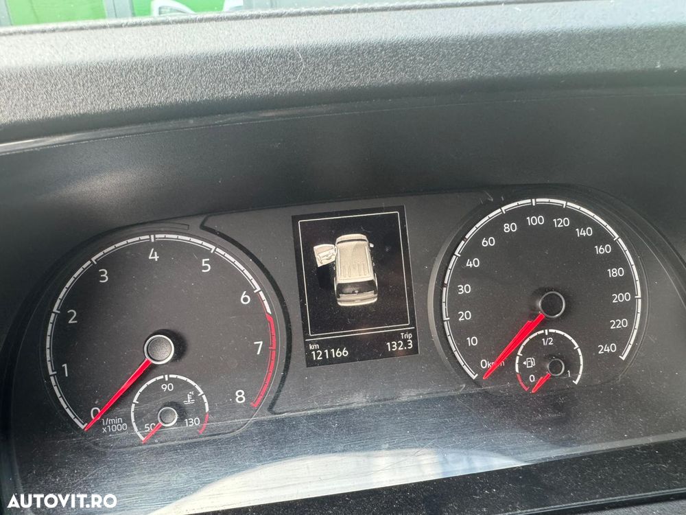 Volkswagen Caddy - 5