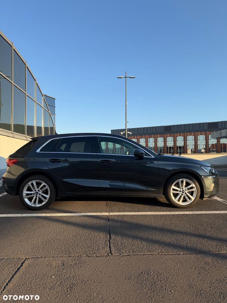 Audi A3 Sportback 30 TFSI S tronic - 4