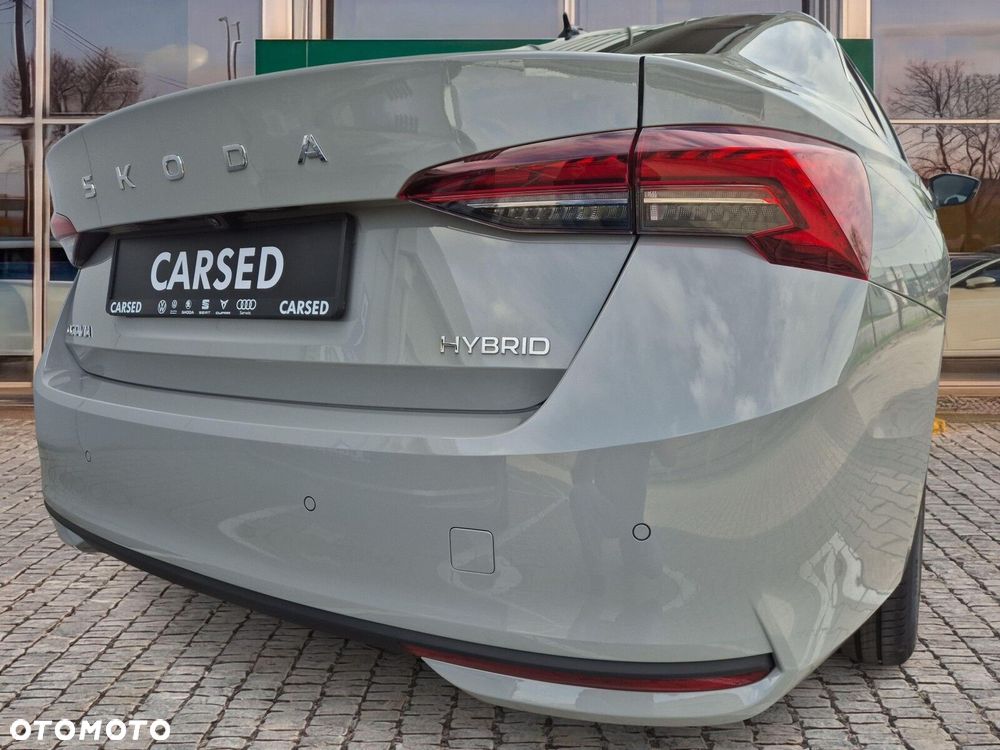 Skoda Octavia 1.5 TSI mHEV Drive Selection DSG - 12