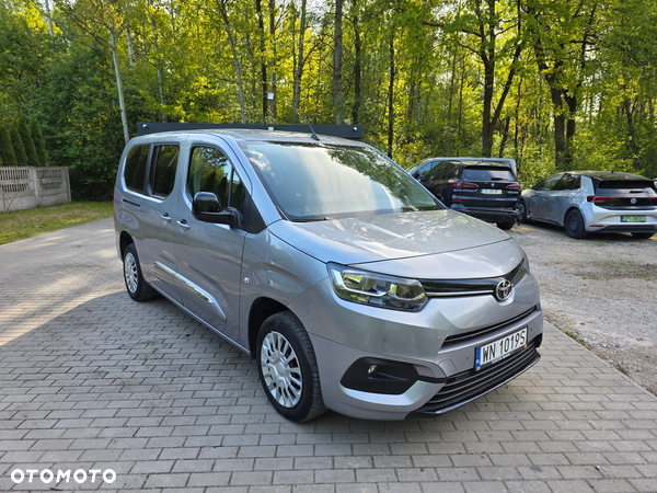 Toyota Proace City Verso 1.2 D-4T Family