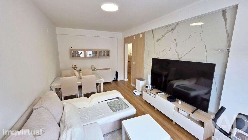 Apartamento T2 em Cadaval e Pêro Moniz de 85 m2 - Grande imagem: 4/30