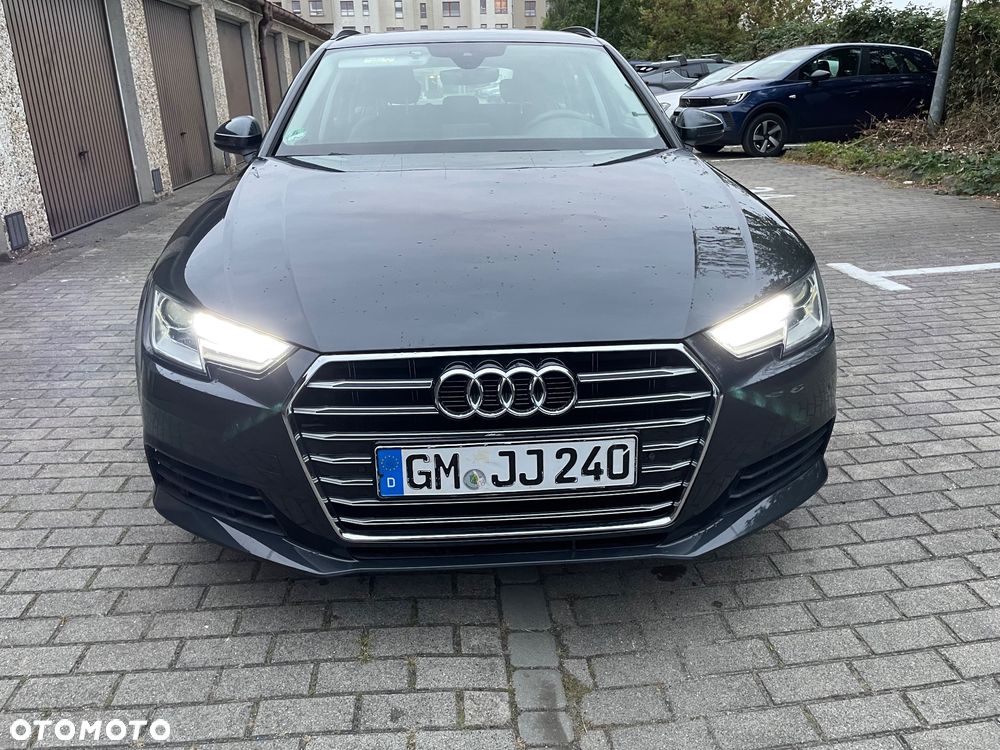 Audi A4 - 5