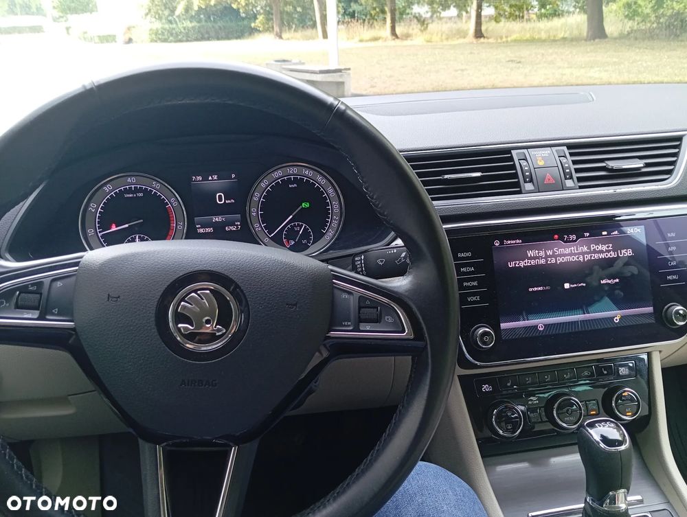 Skoda Superb 2.0 TSI Style DSG - 17