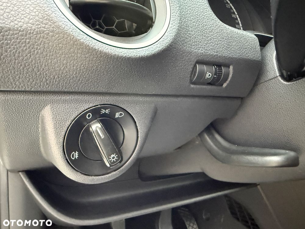Volkswagen up! 1.0 Take - 11