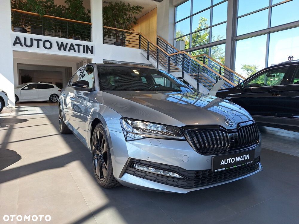 Skoda Superb 2.0 TDI SCR Sportline DSG - 2