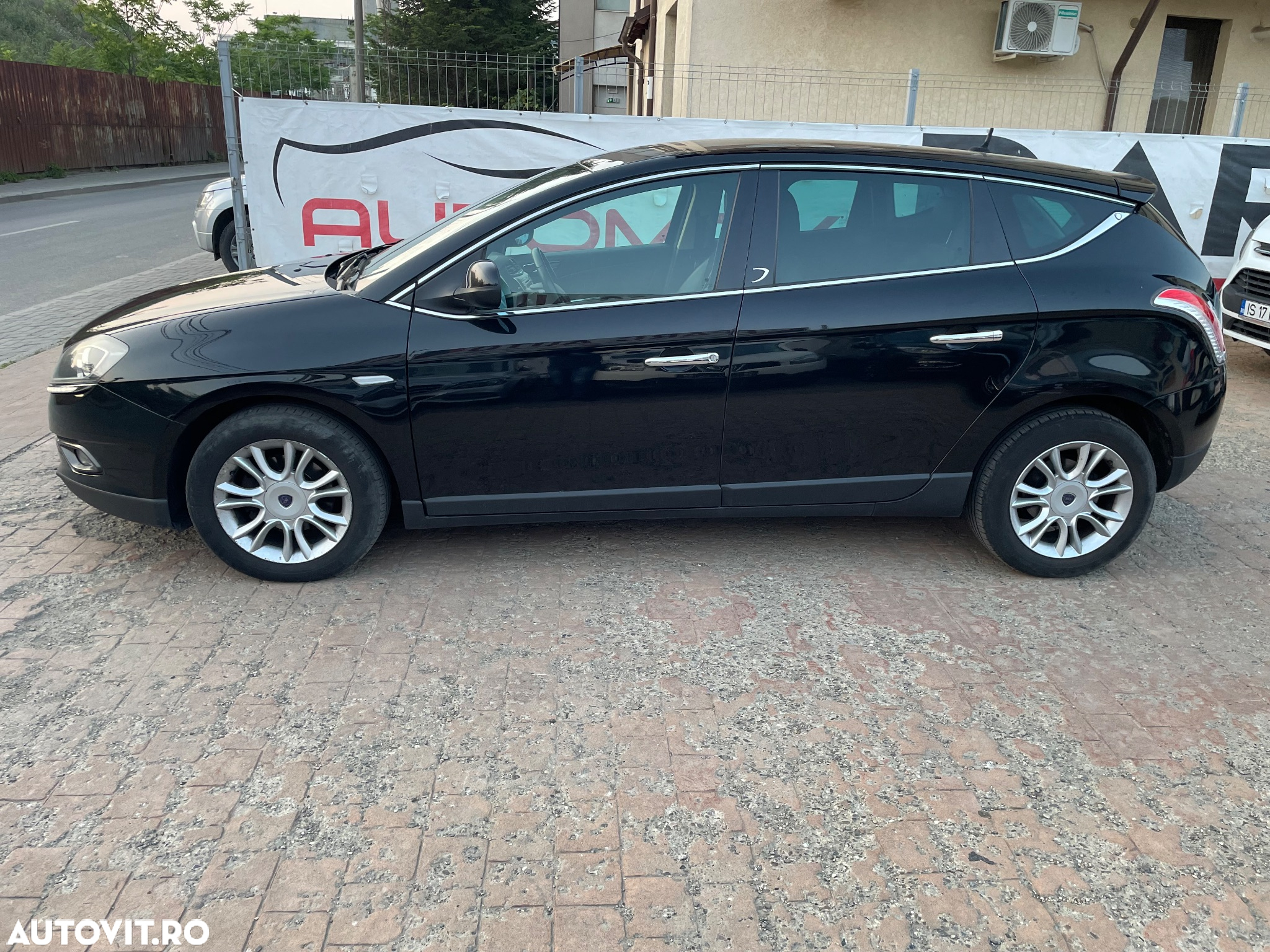 Lancia Delta 1.6 MultiJet Aut. Argento - 13
