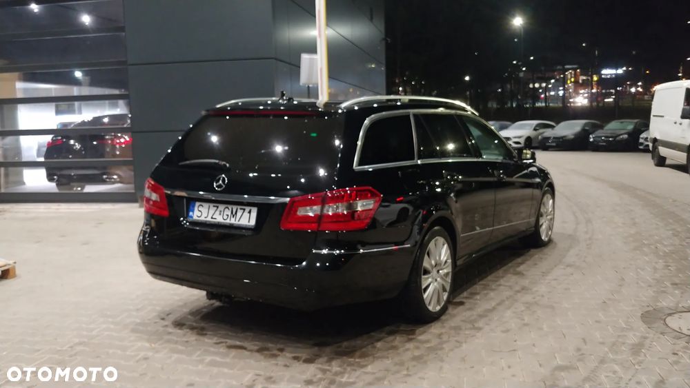 Mercedes-Benz Klasa E 250 CDI 4-Matic Elegance - 20