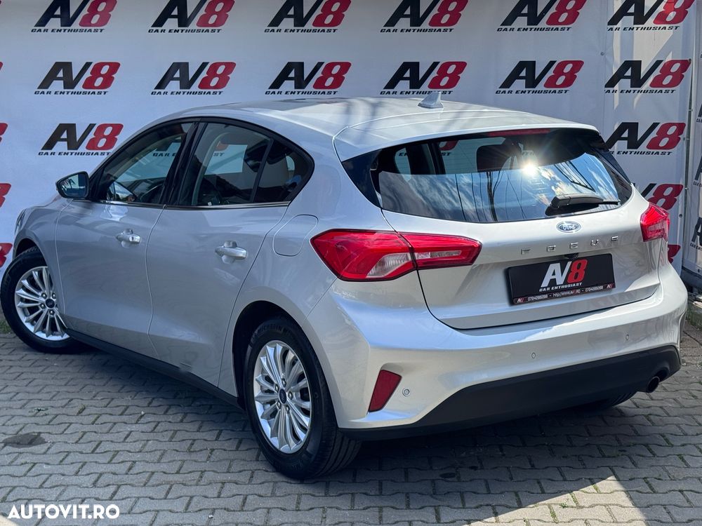 FORD Focus 2021 — imagine 3