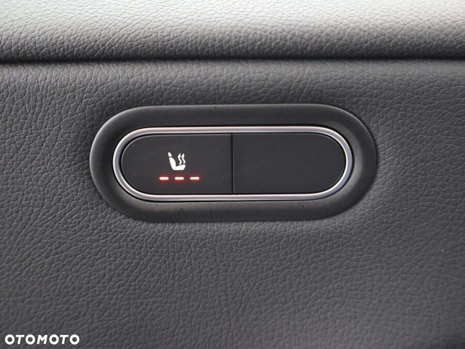 Mercedes-Benz CLA - 15