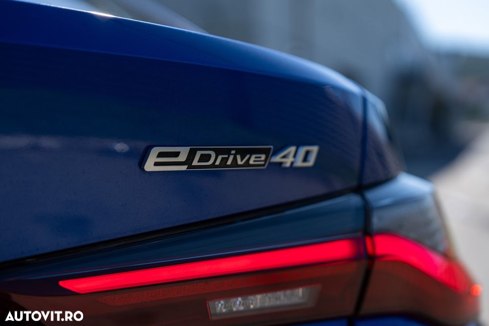 BMW i4 eDrive40 - 7