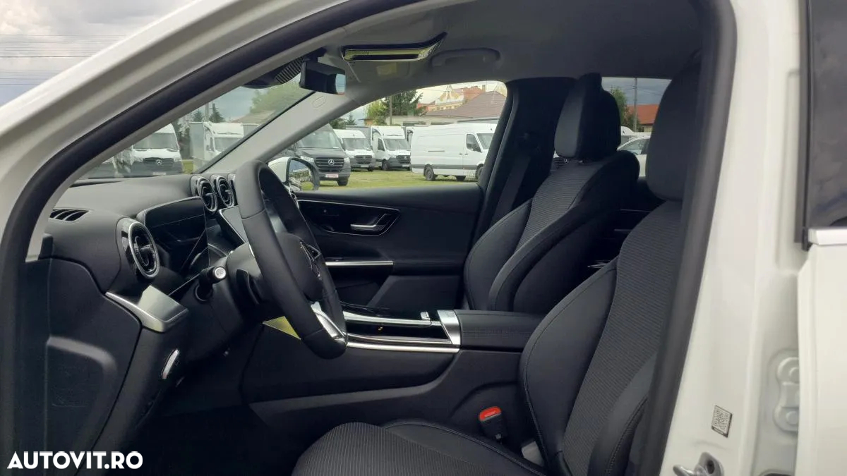 Mercedes-Benz GLC 220 d 4MATIC MHEV - 13