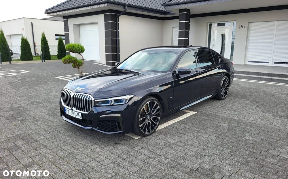 BMW Seria 7 750i xDrive - 3