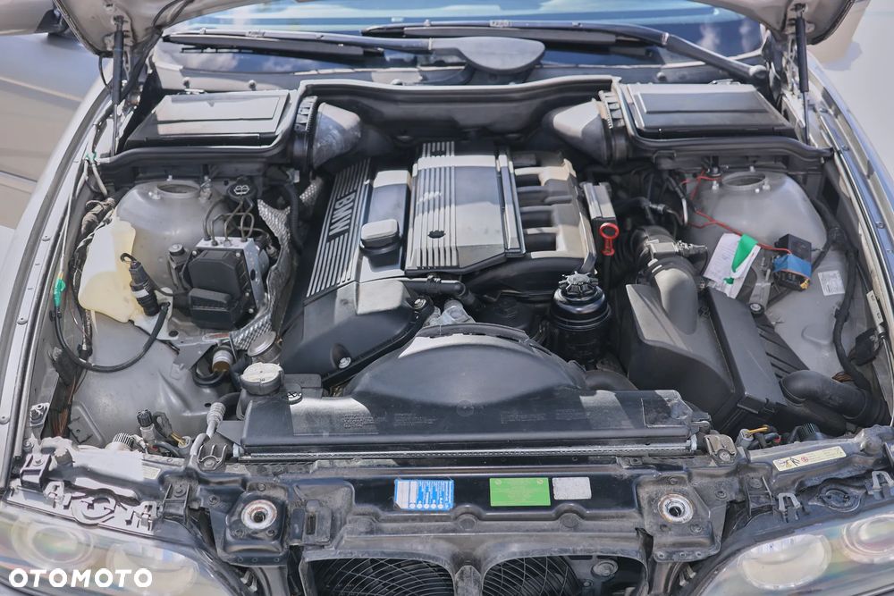 BMW Seria 5 - 9