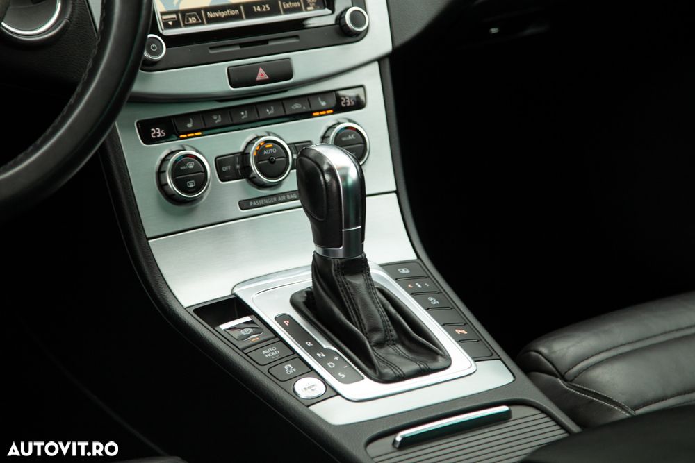 Volkswagen Passat CC 2.0 TDI BlueMotion Technology DSG - 13