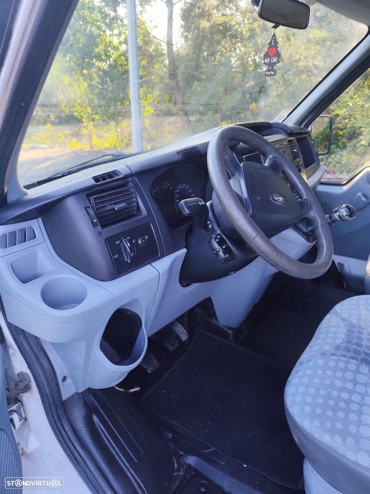 Ford Transit 350L – 7 Lugares – Caixa Aberta - 11