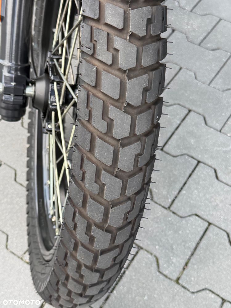 Royal Enfield Himalayan - 21