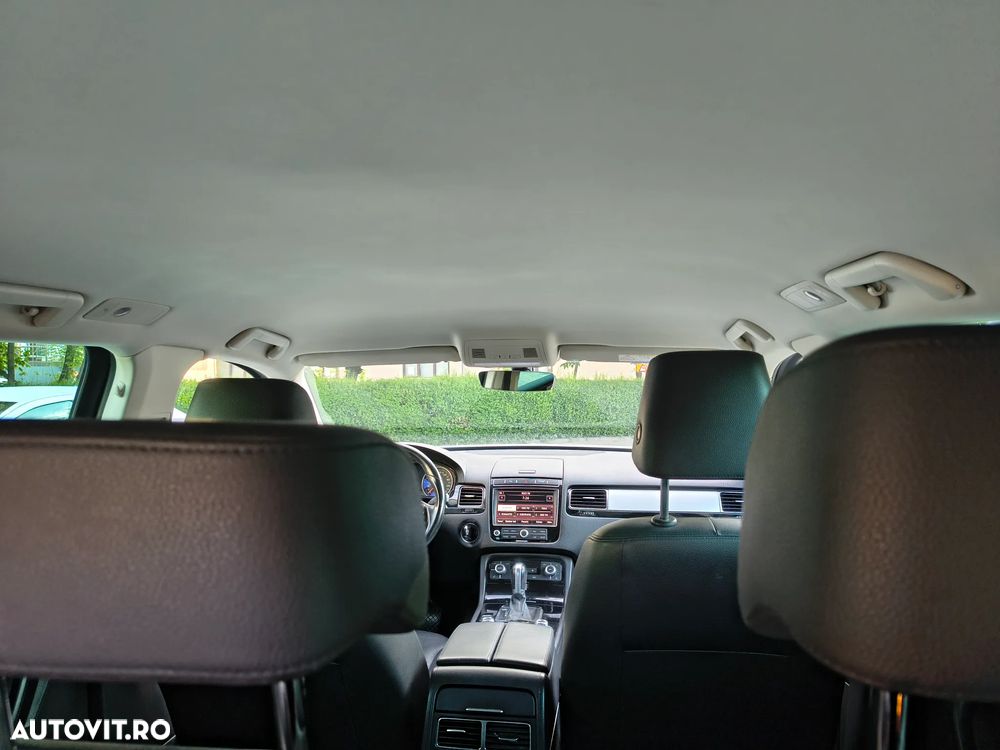 Volkswagen Touareg 3.0 V6 TDI BMT - 19