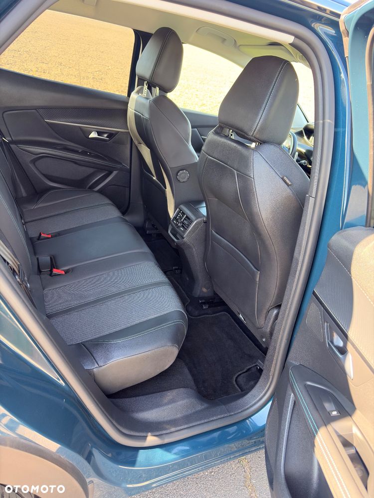 Peugeot 3008 BlueHDi 130 Stop & Start EAT8 Active Business-Paket - 6