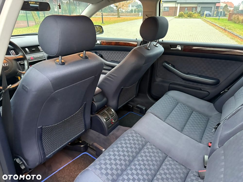 Audi A6 Avant 1.8T - 10