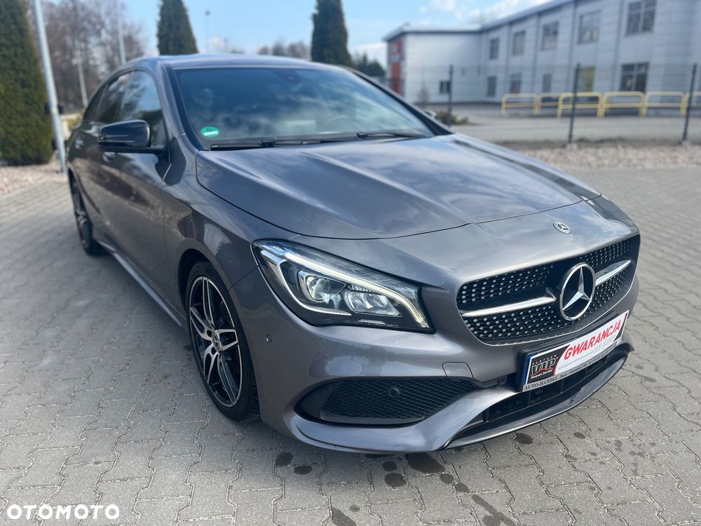 Mercedes-Benz CLA 180 Peak Edition - 2