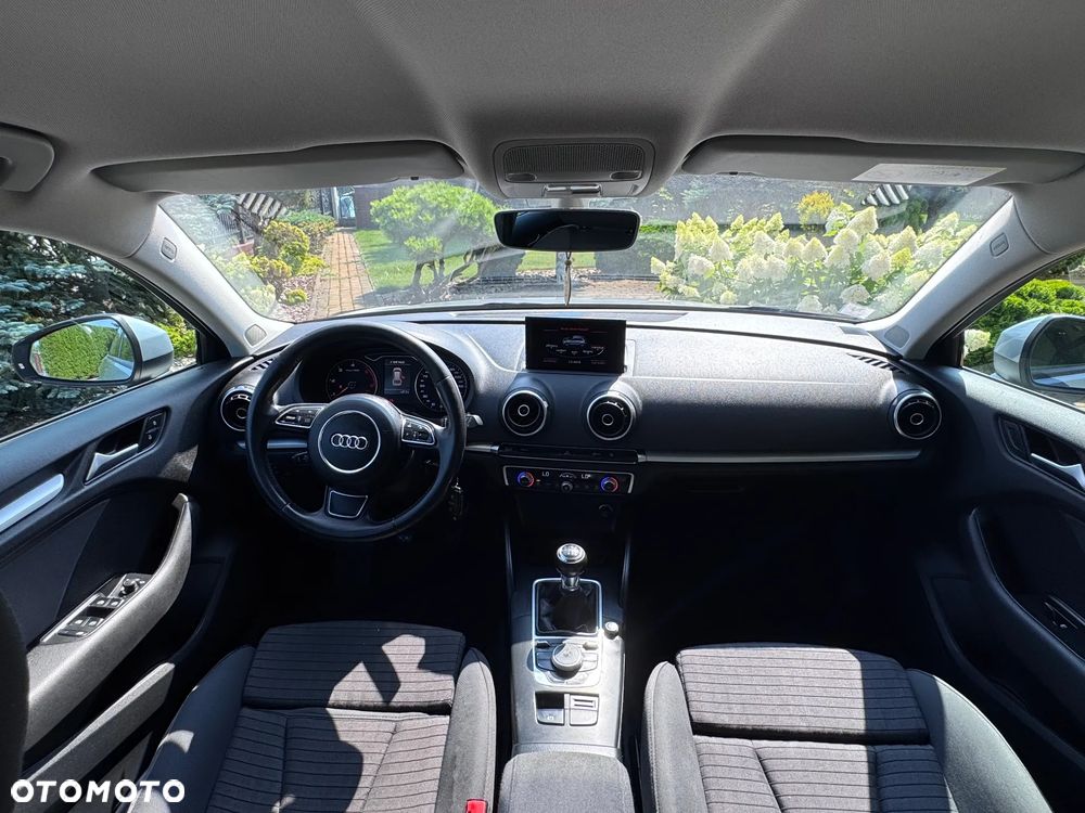 Audi A3 Sportback 1.6 TDI ultra Attraction - 7