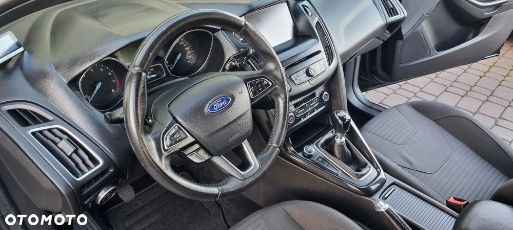 Ford Focus 1.0 EcoBoost Titanium ASS - 30