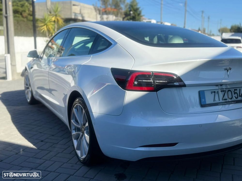 Tesla Model 3 Performance Dual Motor AWD - 4