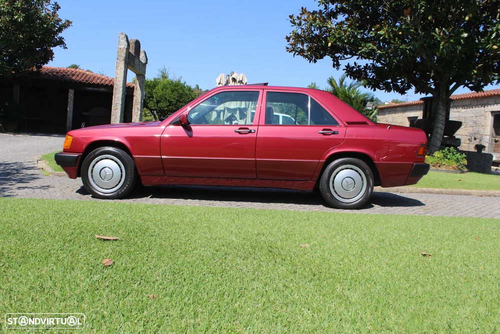 Mercedes-Benz W201 (1982-1993) 190 D 2.5 Turbo - 3