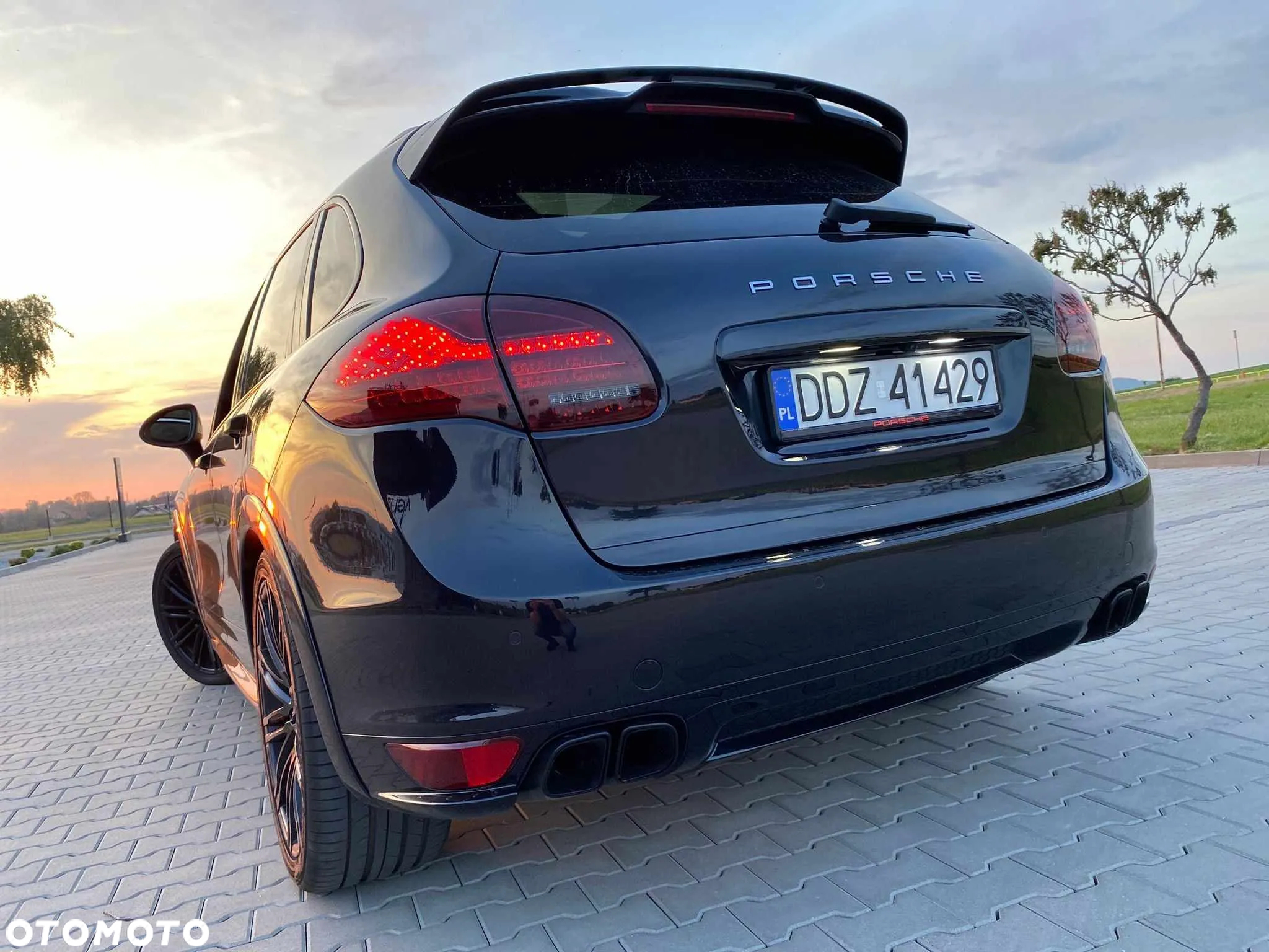 Porsche Cayenne Diesel Platinum Edition - 13