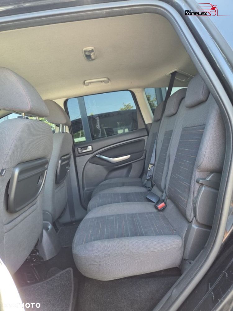 Ford C-MAX - 9