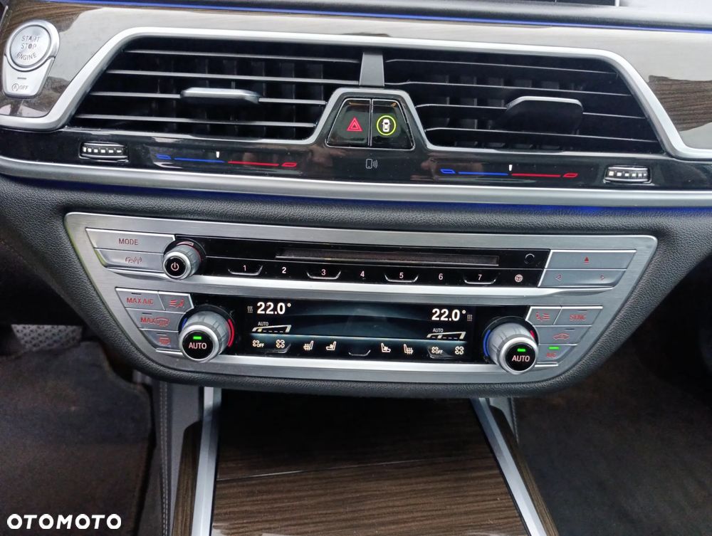 BMW Seria 7 730d xDrive - 21