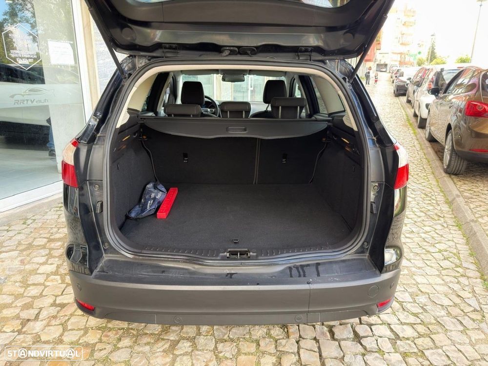 Ford Focus SW 1.6 TDCi Titanium - 8
