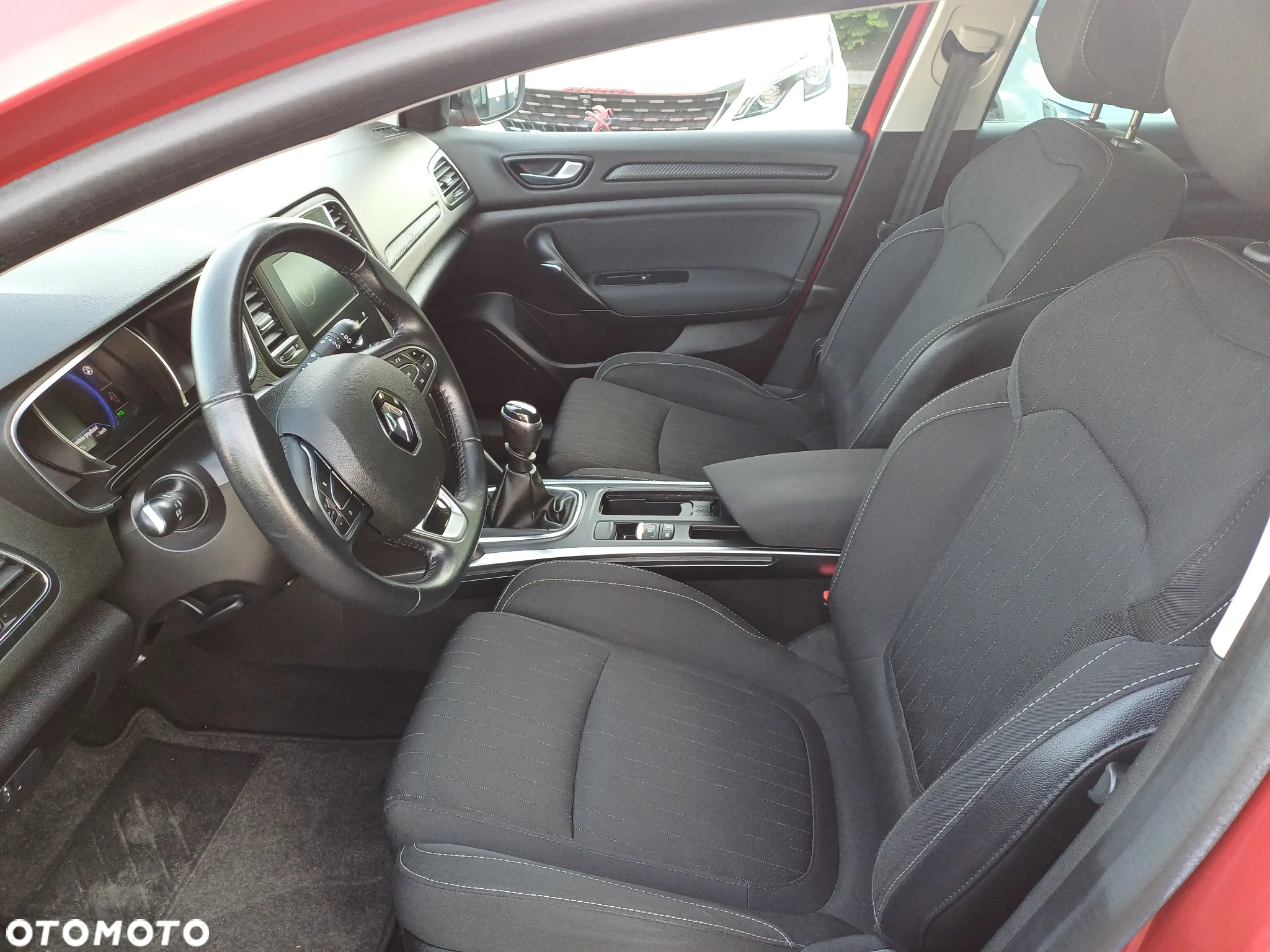Renault Megane 1.3 TCe FAP Limited - 12