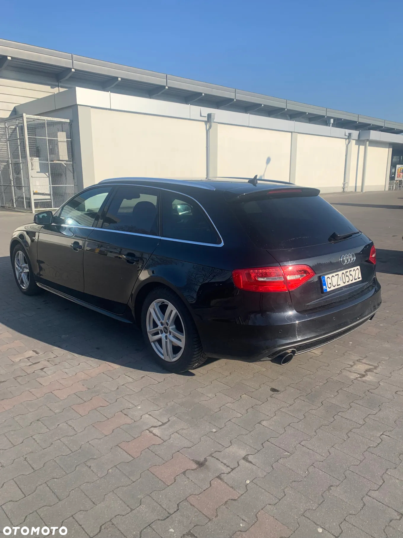 Audi A4 Avant 2.0 TDI DPF quattro S tronic S line Sportpaket - 12