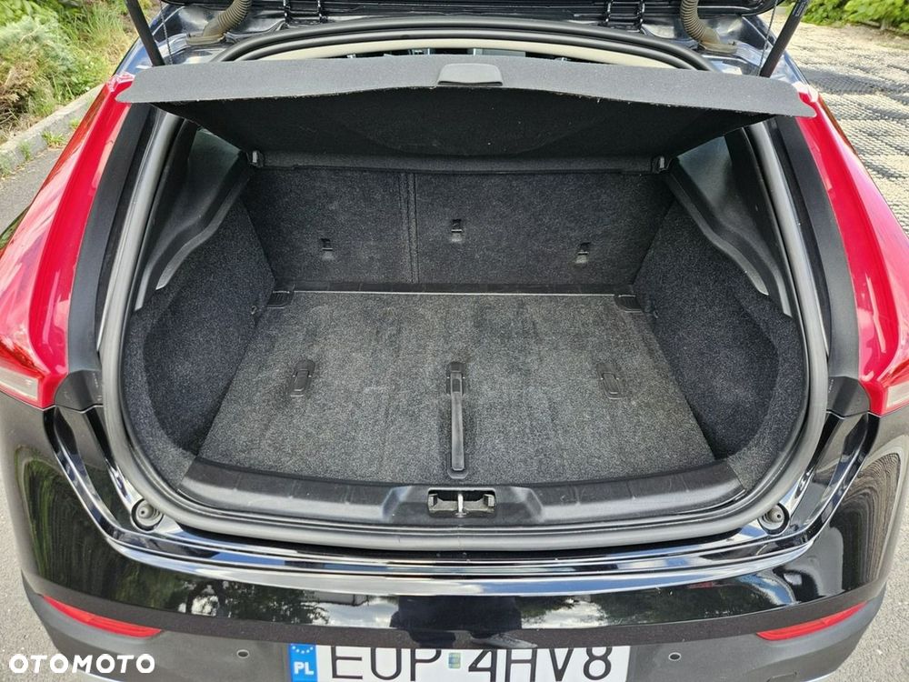Volvo V40 D2 Geartronic Momentum - 27