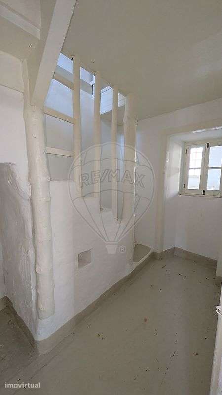 Moradia T2 para venda - Grande imagem: 3/9
