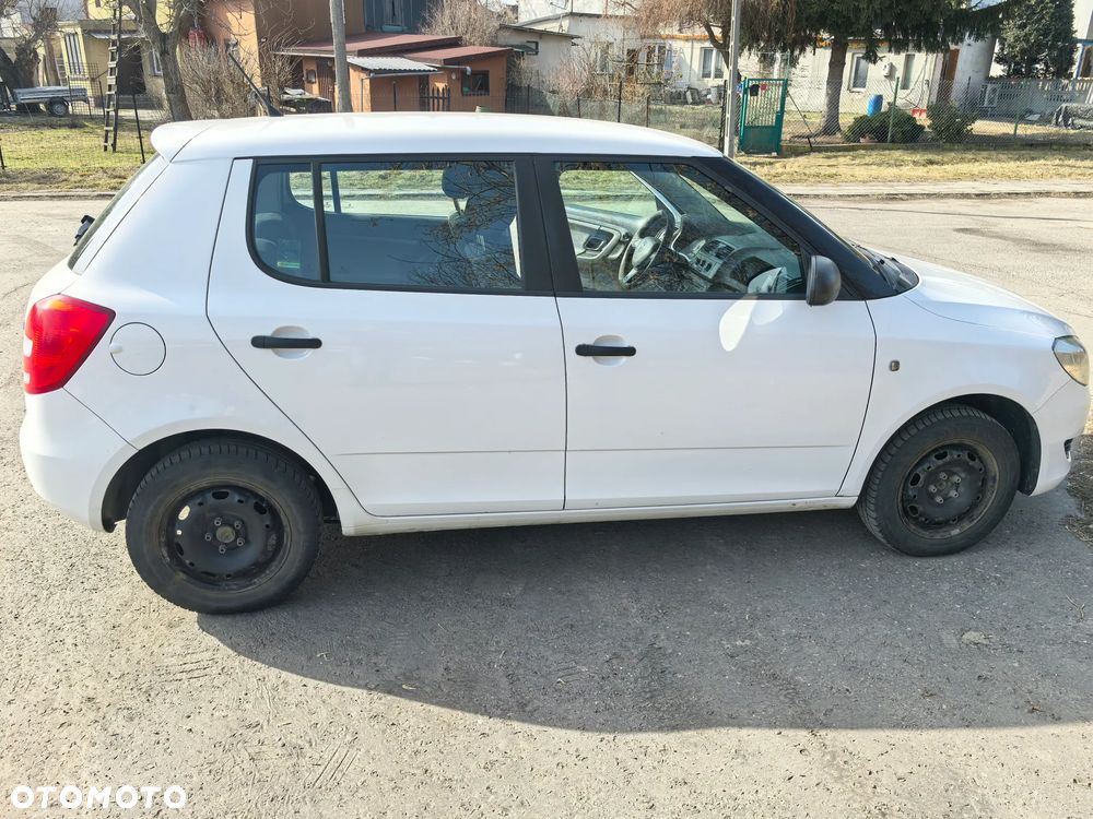 Skoda Fabia - 5