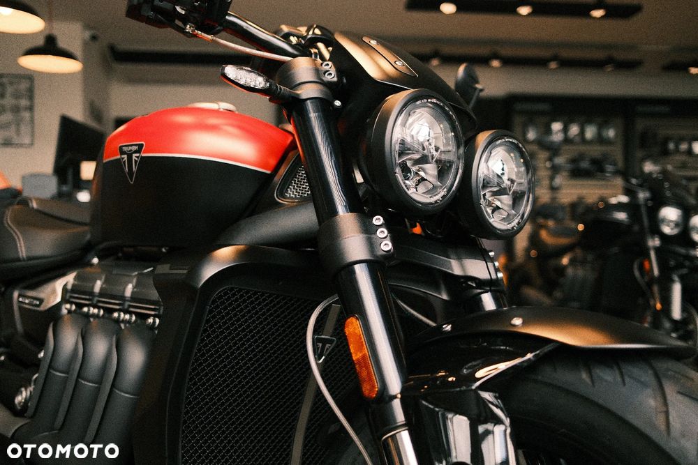 Triumph Rocket - 3