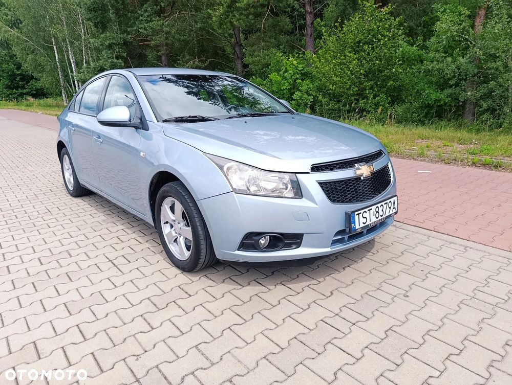 Chevrolet Cruze 1.6 - 1