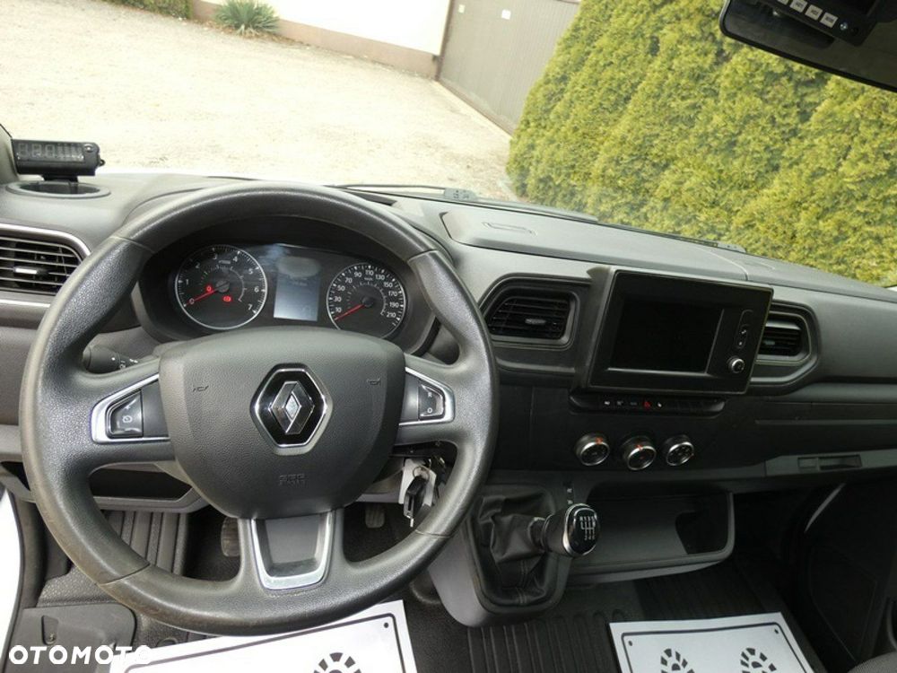 Renault Master - 11