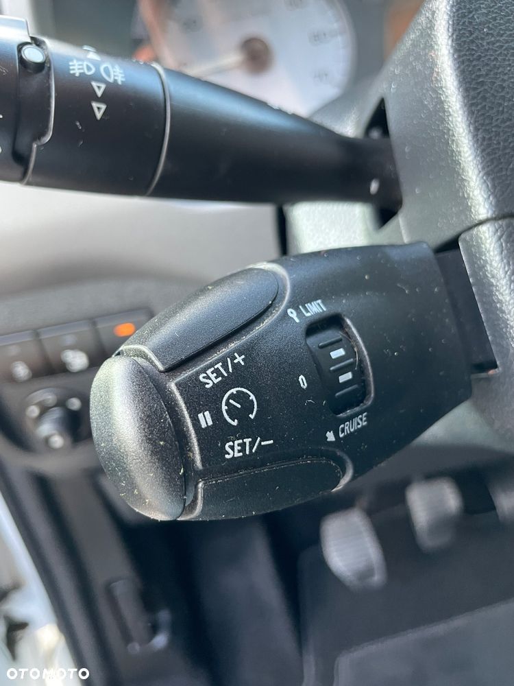 Citroën Berlingo Multispace BlueHDi 100 FEEL - 19