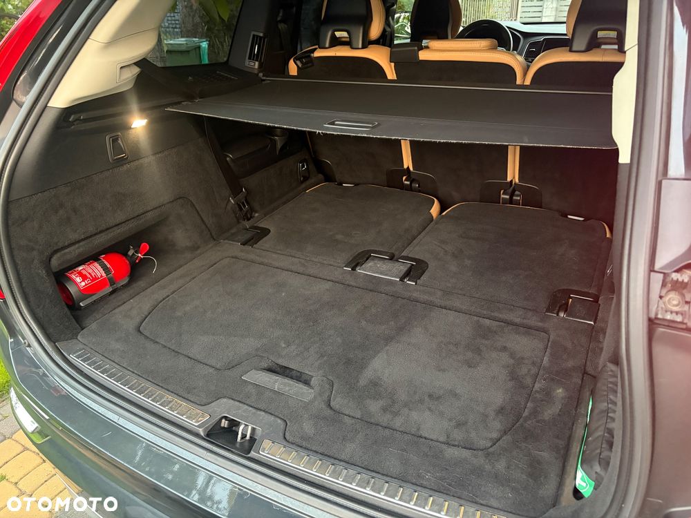 Volvo XC 90 T6 AWD Inscription 7os - 31