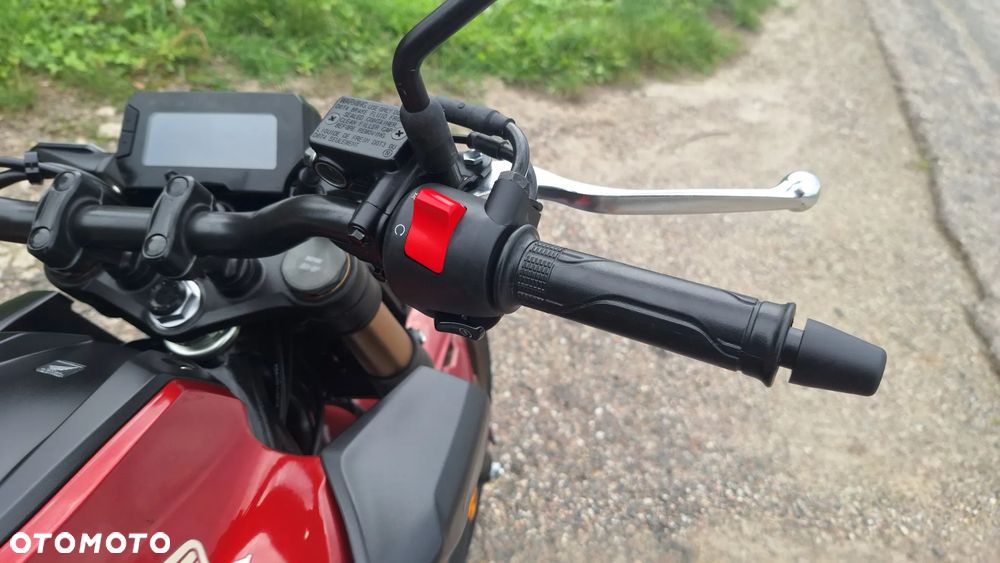 Honda CB - 11