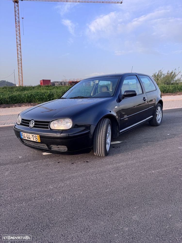 VW Golf - 2