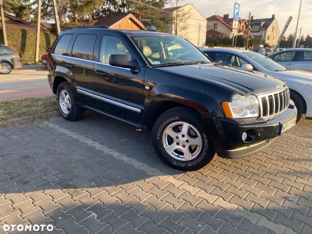 Jeep Grand Cherokee - 1
