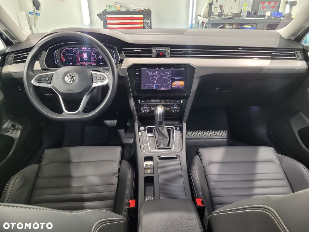 Volkswagen Passat 2.0 TDI Business DSG - 22