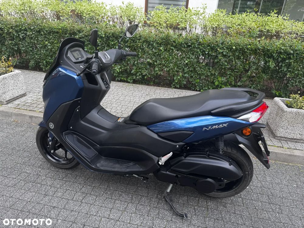 Yamaha NMAX - 7