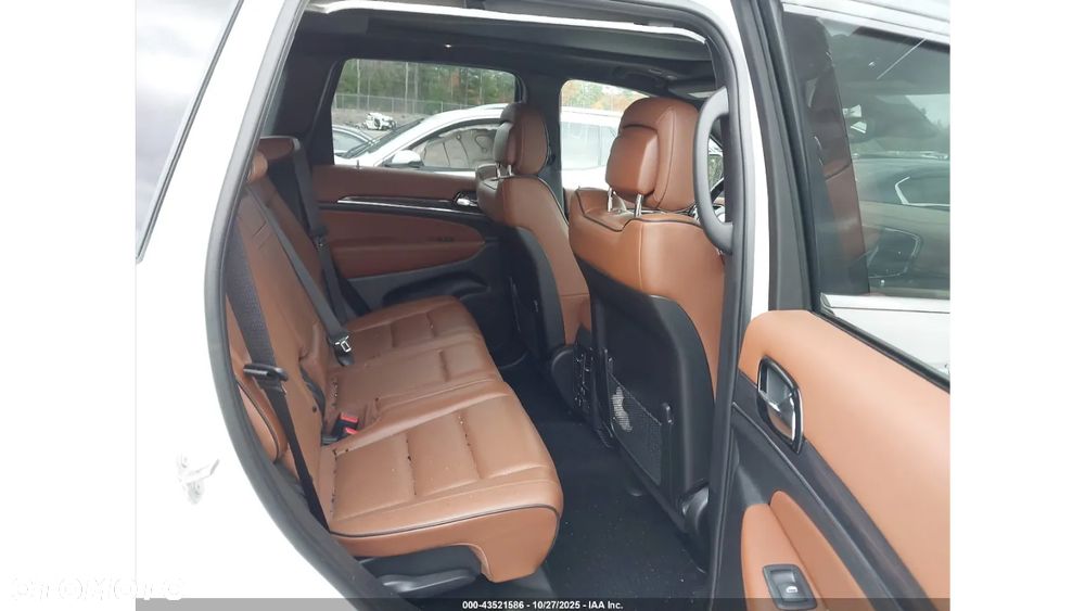 Jeep Grand Cherokee - 9